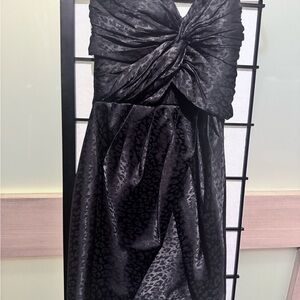 Elegant Black Leopard Print Dress